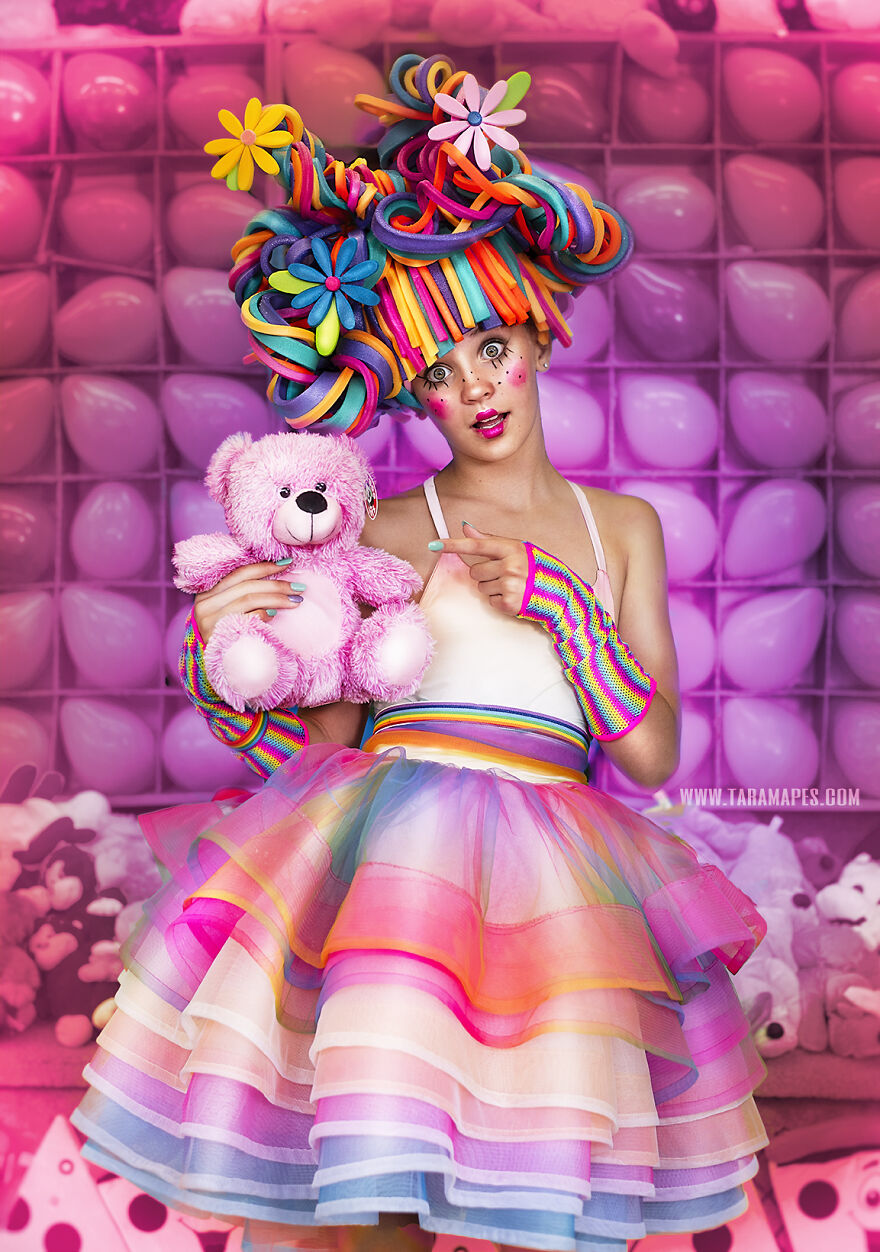 I Created Foam Wigs And Shot At An Empty Carnival To Create This Colorful Carnival Photoshoot I Created Foam Wigs And Shot At An Empty Carnival To Create This Colorful Carnival Photoshoot
