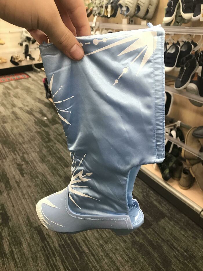 50 Of The Worst Fashion Fails (New Pics) 50 Of The Worst Fashion Fails (New Pics)