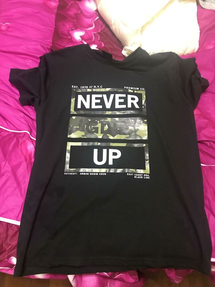 50 Of The Worst Fashion Fails (New Pics) 50 Of The Worst Fashion Fails (New Pics)