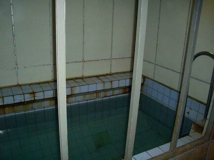 This Group Is All About The Fear Of Submerged Man-Made Objects, And Here Are 30 Of The Scariest Pics That Will Make You Want To Swim Away This Group Is All About The Fear Of Submerged Man-Made Objects, And Here Are 30 Of The Scariest Pics That Will Make You Want To Swim Away