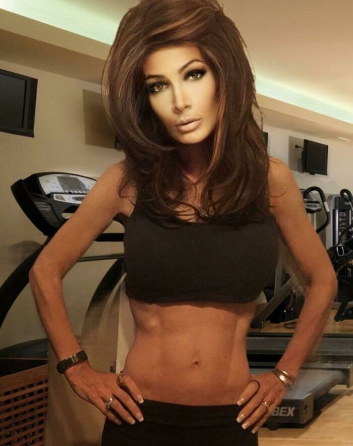 30 Instagrammers Whose Photos Are So Far From Reality, They Got Shamed For It Online (New Pics) 30 Instagrammers Whose Photos Are So Far From Reality, They Got Shamed For It Online (New Pics)