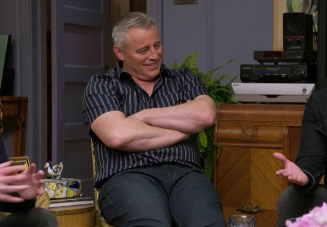 Matt LeBlanc Becomes A Meme After His Photo From The Friends Reunion Goes Viral (30 Pics) Matt LeBlanc Becomes A Meme After His Photo From The Friends Reunion Goes Viral (30 Pics)
