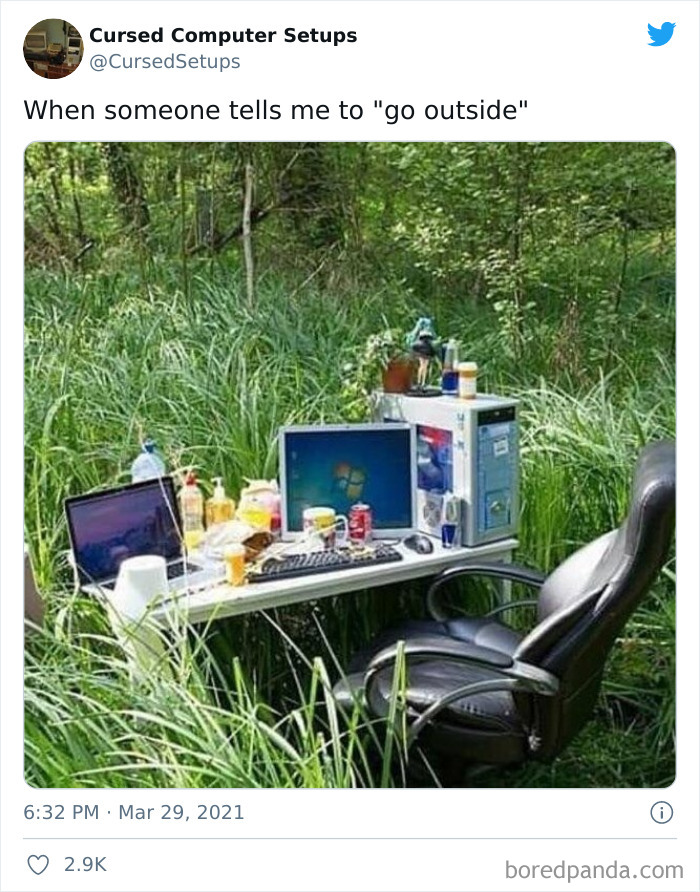 30 Times People Had Such Terrible Computer Setups, They Could Only Be Described As ‘Cursed’, As Shared By This Twitter Account 30 Times People Had Such Terrible Computer Setups, They Could Only Be Described As ‘Cursed’, As Shared By This Twitter Account