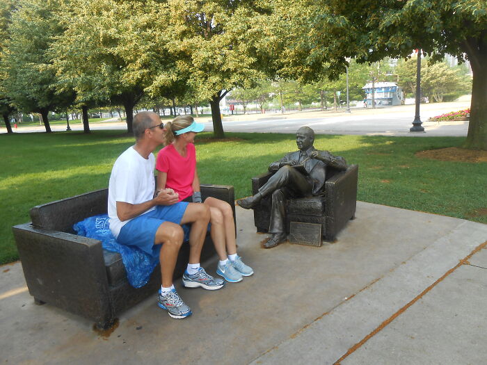 30 Of The Most Humorous, Bizarre, And Deep “Shower Thoughts” On Marriage, As Shared By Users In This Online Group 30 Of The Most Humorous, Bizarre, And Deep “Shower Thoughts” On Marriage, As Shared By Users In This Online Group