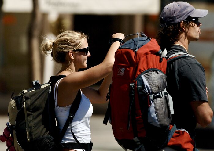 30 Of The Most Humorous, Bizarre, And Deep “Shower Thoughts” On Marriage, As Shared By Users In This Online Group 30 Of The Most Humorous, Bizarre, And Deep “Shower Thoughts” On Marriage, As Shared By Users In This Online Group