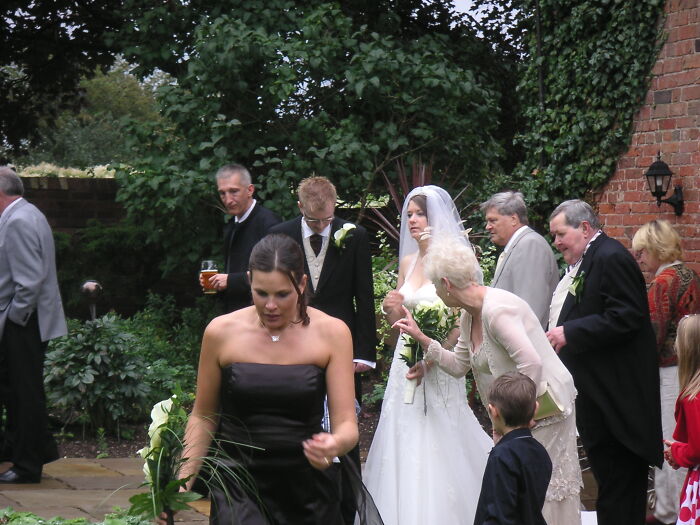 30 Of The Most Humorous, Bizarre, And Deep “Shower Thoughts” On Marriage, As Shared By Users In This Online Group 30 Of The Most Humorous, Bizarre, And Deep “Shower Thoughts” On Marriage, As Shared By Users In This Online Group