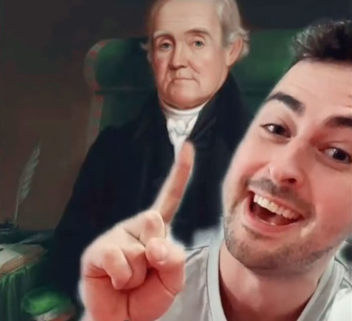 Turns Out, Americans’ Different Spelling Of Certain Words Was Intentional And Started By One Person, As Explained By This Teacher On TikTok Turns Out, Americans’ Different Spelling Of Certain Words Was Intentional And Started By One Person, As Explained By This Teacher On TikTok