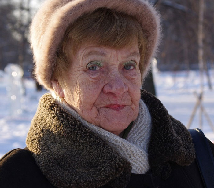 30 People Share Stories Of How Their “Crazy Neighbor” Earned That Name 30 People Share Stories Of How Their “Crazy Neighbor” Earned That Name