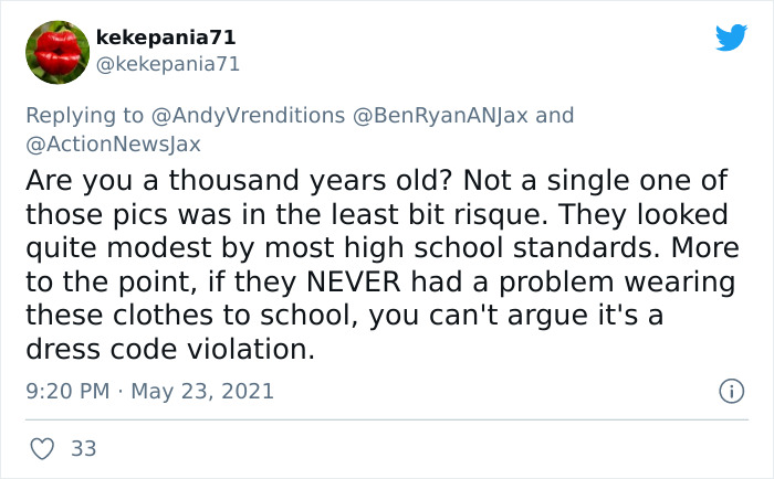 High School Photoshops Out All Traces Of Cleavage In The Yearbook Pics Of 80 Girls And Parents Are Not Happy High School Photoshops Out All Traces Of Cleavage In The Yearbook Pics Of 80 Girls And Parents Are Not Happy