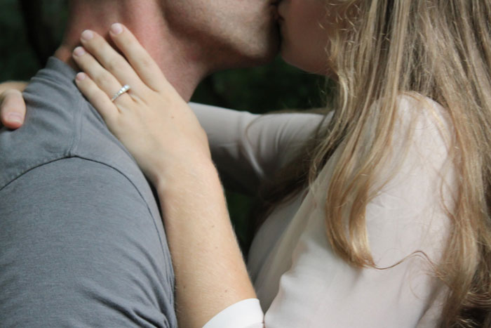 30 Unforgettable Tinder Dates Stories (Most Went Wrong) 30 Unforgettable Tinder Dates Stories (Most Went Wrong)