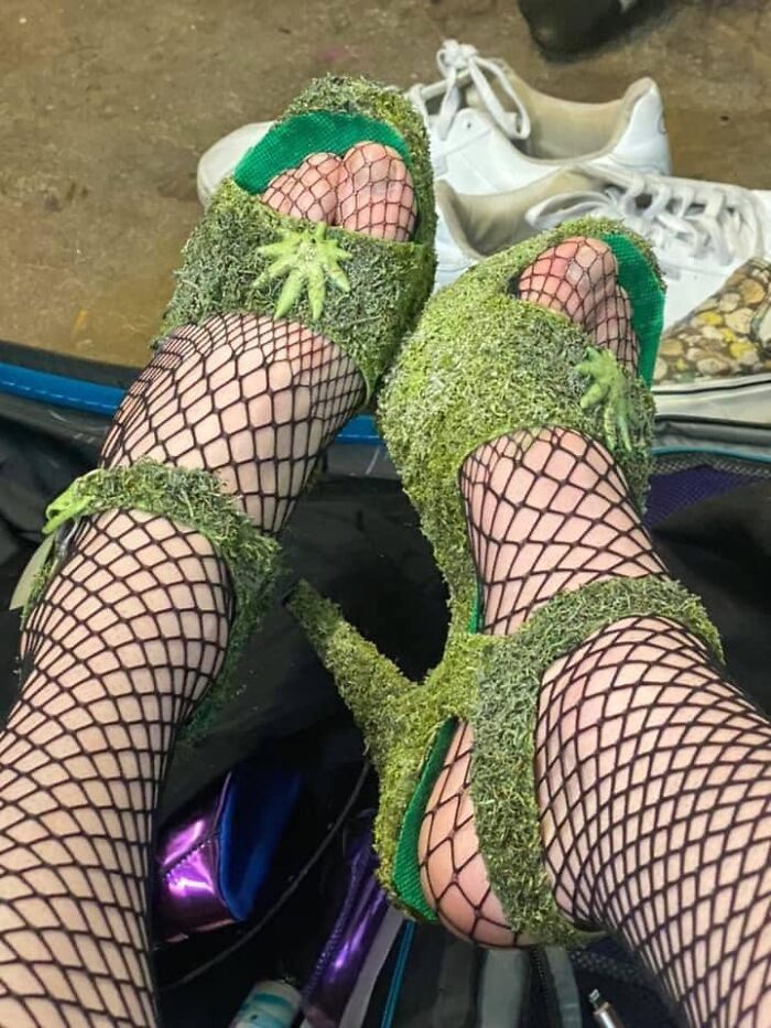 “That’s It, I’m Craft Shaming”: 40 Posts About People Who Haven’t Mastered The Art Of DIY “That’s It, I’m Craft Shaming”: 40 Posts About People Who Haven’t Mastered The Art Of DIY