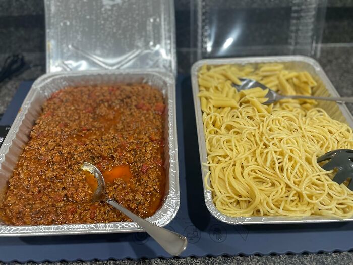 Hosting Thanksgiving Is Chaos, But These 22 Little Luxuries Actually Help A Lot Hosting Thanksgiving Is Chaos, But These 22 Little Luxuries Actually Help A Lot