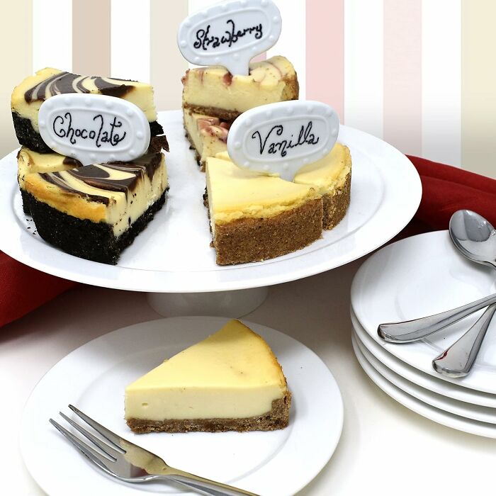 Hosting Thanksgiving Is Chaos, But These 22 Little Luxuries Actually Help A Lot Hosting Thanksgiving Is Chaos, But These 22 Little Luxuries Actually Help A Lot