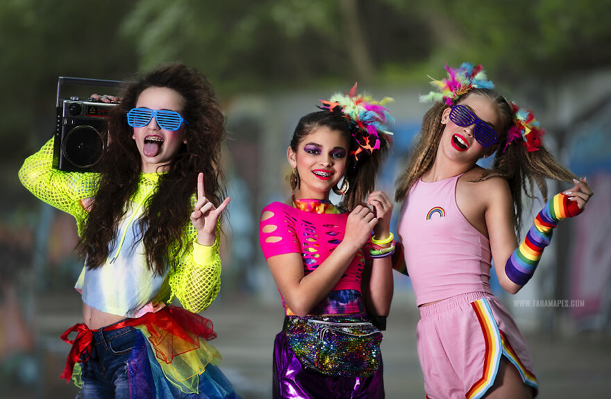 I Created An ’80s Roller Skating Shoot To Relive My Childhood (19 Pics) I Created An ’80s Roller Skating Shoot To Relive My Childhood (19 Pics)