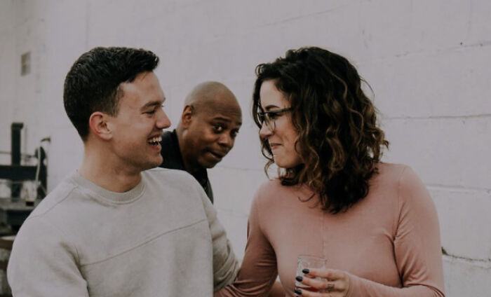 Hey Pandas, Post The Funniest Photobomb (Closed)