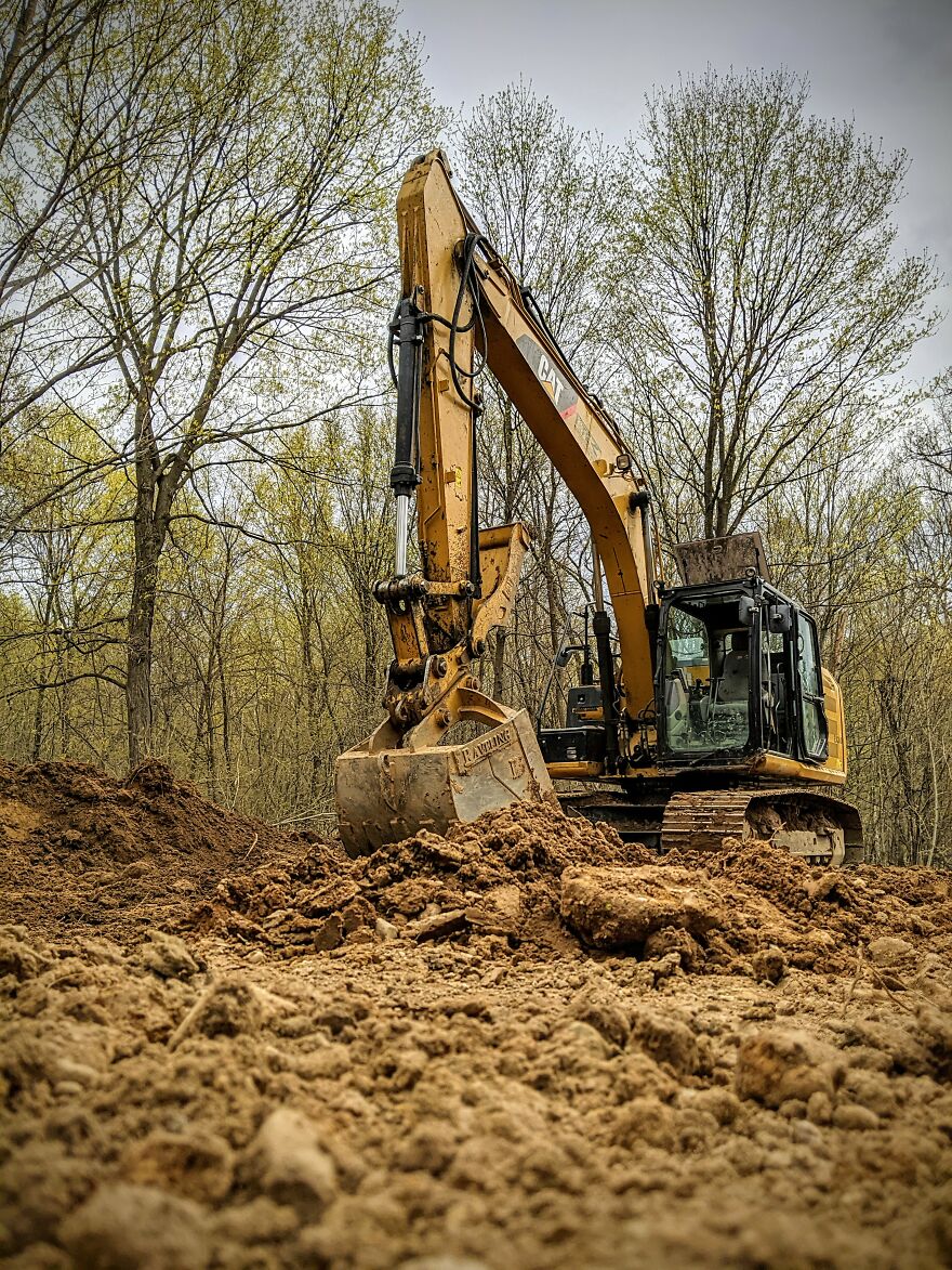 I Took Pictures Of My Dad&#8217;s Excavator During A Break When He Was Digging A Basement