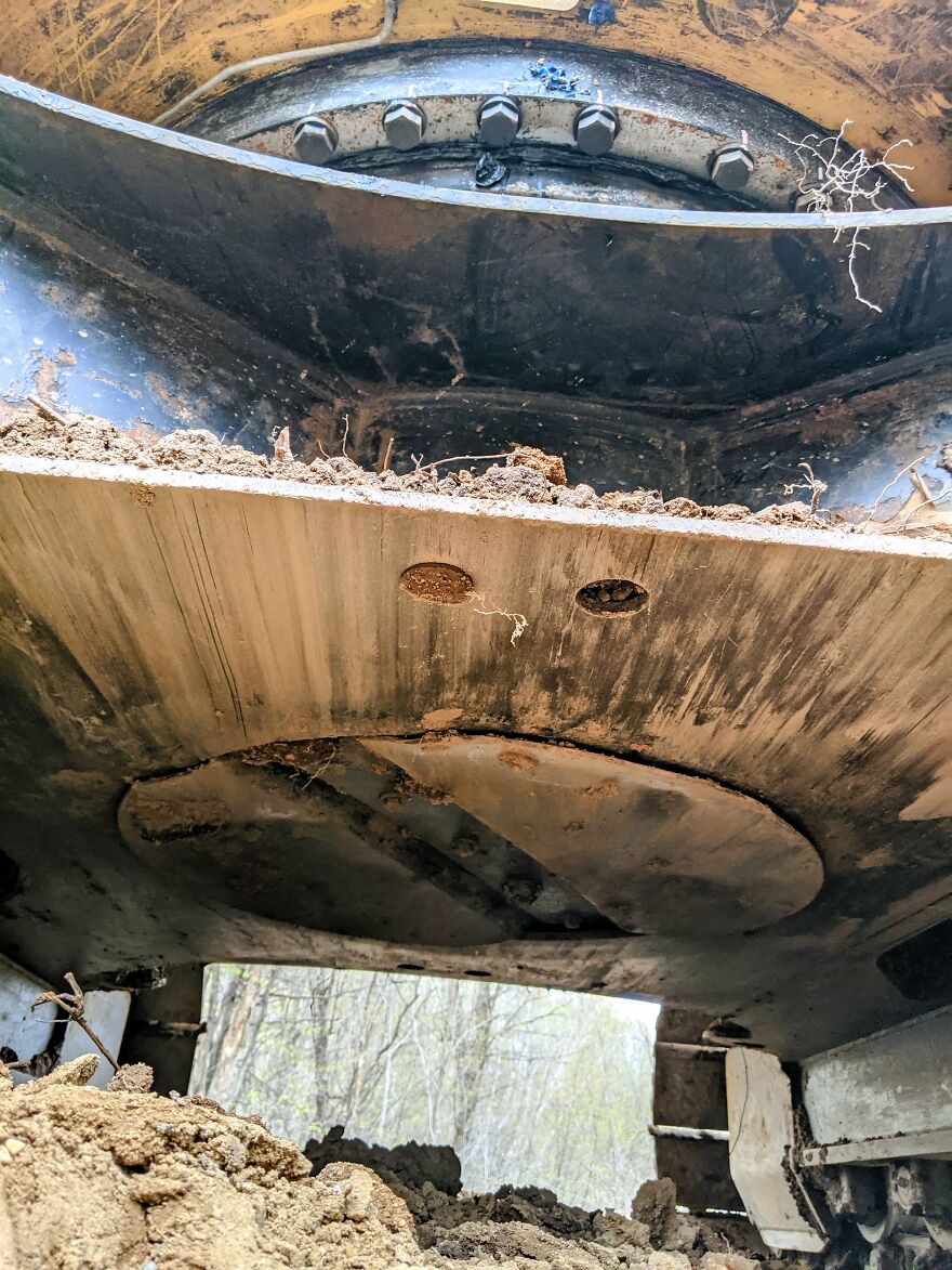 I Took Pictures Of My Dad&#8217;s Excavator During A Break When He Was Digging A Basement