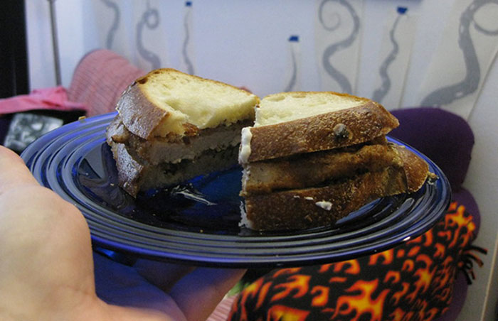 Progressive Muslim Gets Tricked Into Eating Pork On His Birthday, Wonders If He Should Move Out And Leave His BF Progressive Muslim Gets Tricked Into Eating Pork On His Birthday, Wonders If He Should Move Out And Leave His BF