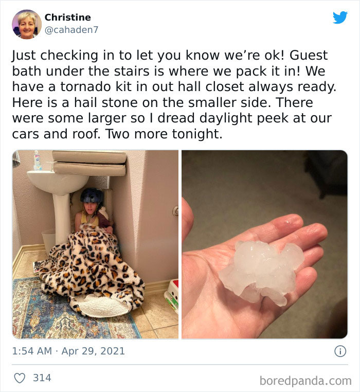 ‘Gorilla’ Hail Struck Texas And Oklahoma Last Night, And This Is How It Looked (30 Pics) ‘Gorilla’ Hail Struck Texas And Oklahoma Last Night, And This Is How It Looked (30 Pics)