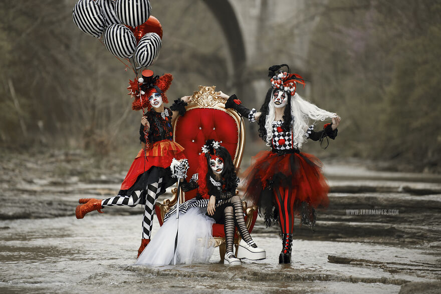 I Photographed A Dark Carnival Themed Photoshoot To Create Couture Clowns In Abandoned Creepy Nature (22 Pics)