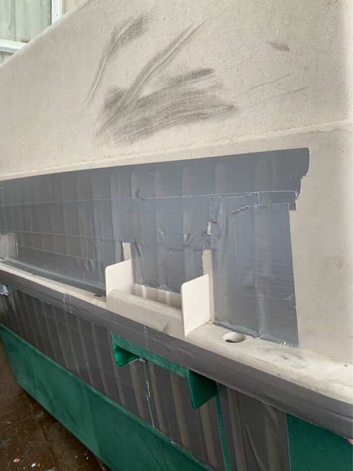 How I Saved The Strays From A Frozen Death With A Shelter Budget Of 0$ How I Saved The Strays From A Frozen Death With A Shelter Budget Of 0$