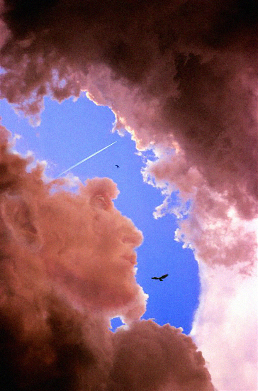 Designers Were Challenged To Photoshop Clouds To Look Like Something Else, And They Delivered (71 Pics)