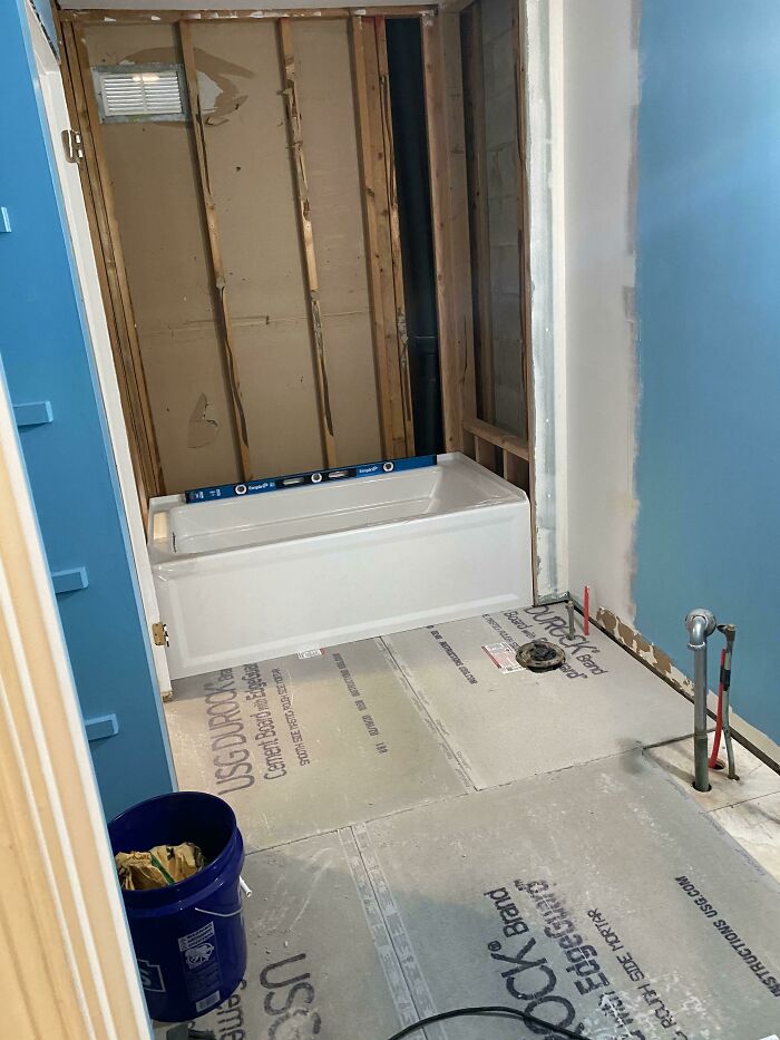 ‘Well, That Sucks’: 45 Times Homeowners Had Their Day Ruined ‘Well, That Sucks’: 45 Times Homeowners Had Their Day Ruined