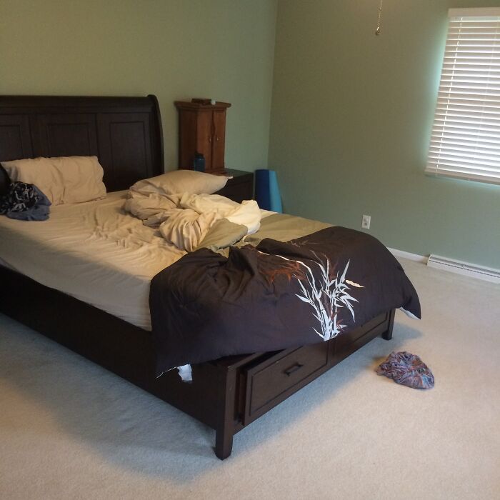 Hey Pandas, Post A Picture Of Your Room In Its Messiest State (Closed) Hey Pandas, Post A Picture Of Your Room In Its Messiest State (Closed)