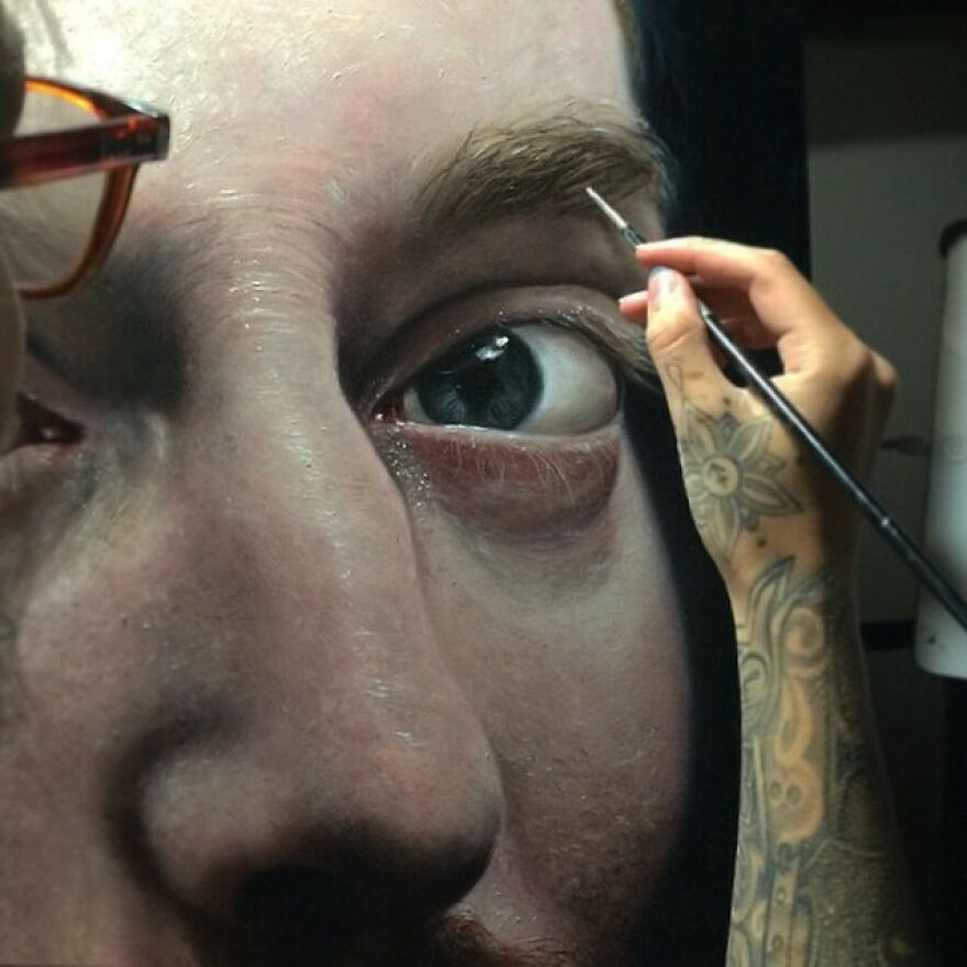 This Artist Paints In A Hyper-Realistic Style And Some Of Her Works Look Like Photos, While Others Look Like Dreams (50 Pics) This Artist Paints In A Hyper-Realistic Style And Some Of Her Works Look Like Photos, While Others Look Like Dreams (50 Pics)