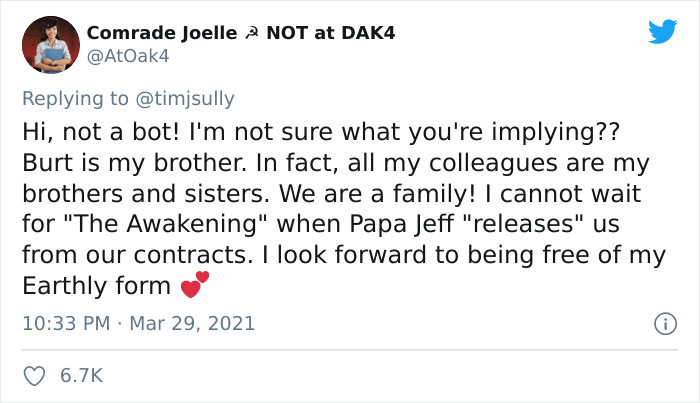 People Are Mercilessly Roasting Amazon For Allegedly Creating These Fake ‘Happy Amazon Employee’ Accounts On Twitter