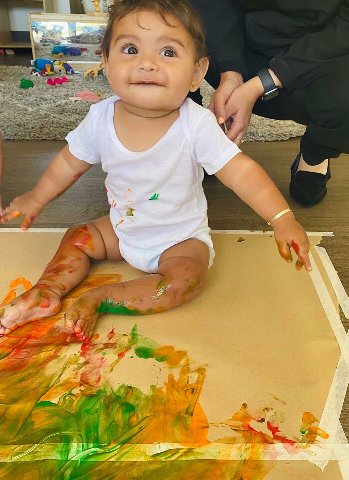 Nursery Sat Children Down For A Group Session Of Handpainting, And It Was Adorable Nursery Sat Children Down For A Group Session Of Handpainting, And It Was Adorable