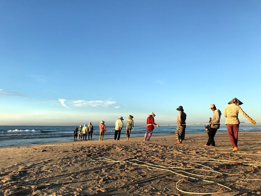 I Captured Fishermen In Vietnam With An iPhone
