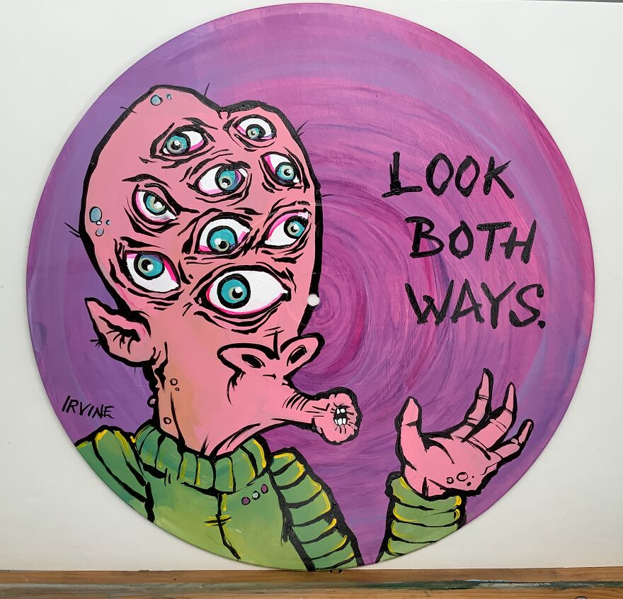 I Can’t Stop Painting On Damaged, Unplayable Vinyl Records And Converting Trash Into Art I Can’t Stop Painting On Damaged, Unplayable Vinyl Records And Converting Trash Into Art