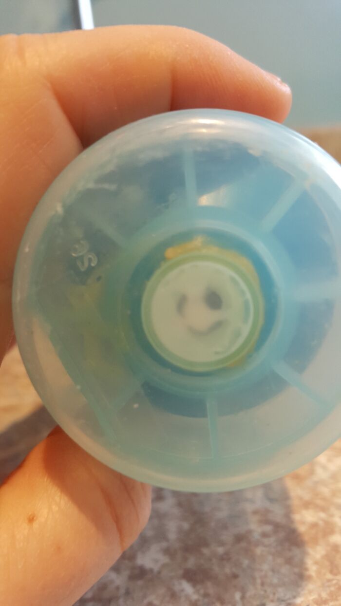 Hey Pandas, Have You Ever Come Across Something Resembling A Face And Taken A Pic? (Closed) Hey Pandas, Have You Ever Come Across Something Resembling A Face And Taken A Pic? (Closed)