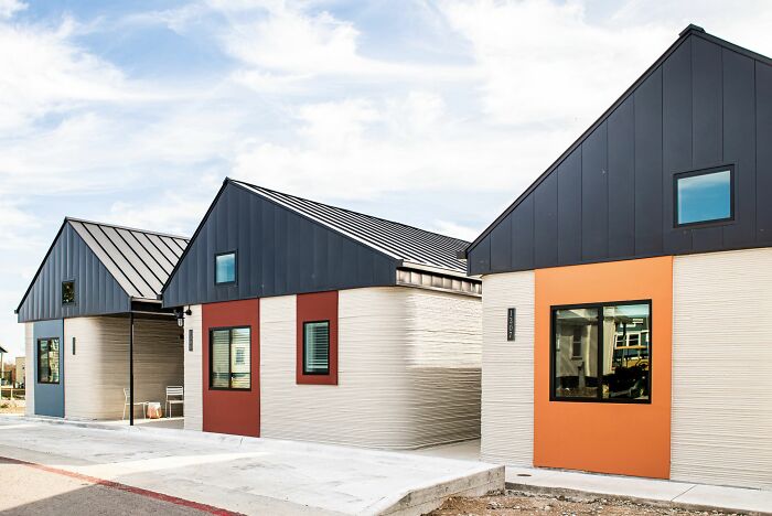 Homeless Man Gets To Live In A 3D-Printed Tiny Home
