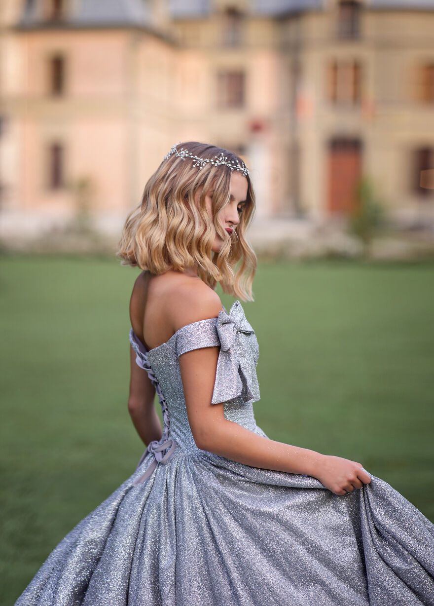 I Created Cinderella Themed Photos At A Swiss Castle (19 Pics) I Created Cinderella Themed Photos At A Swiss Castle (19 Pics)