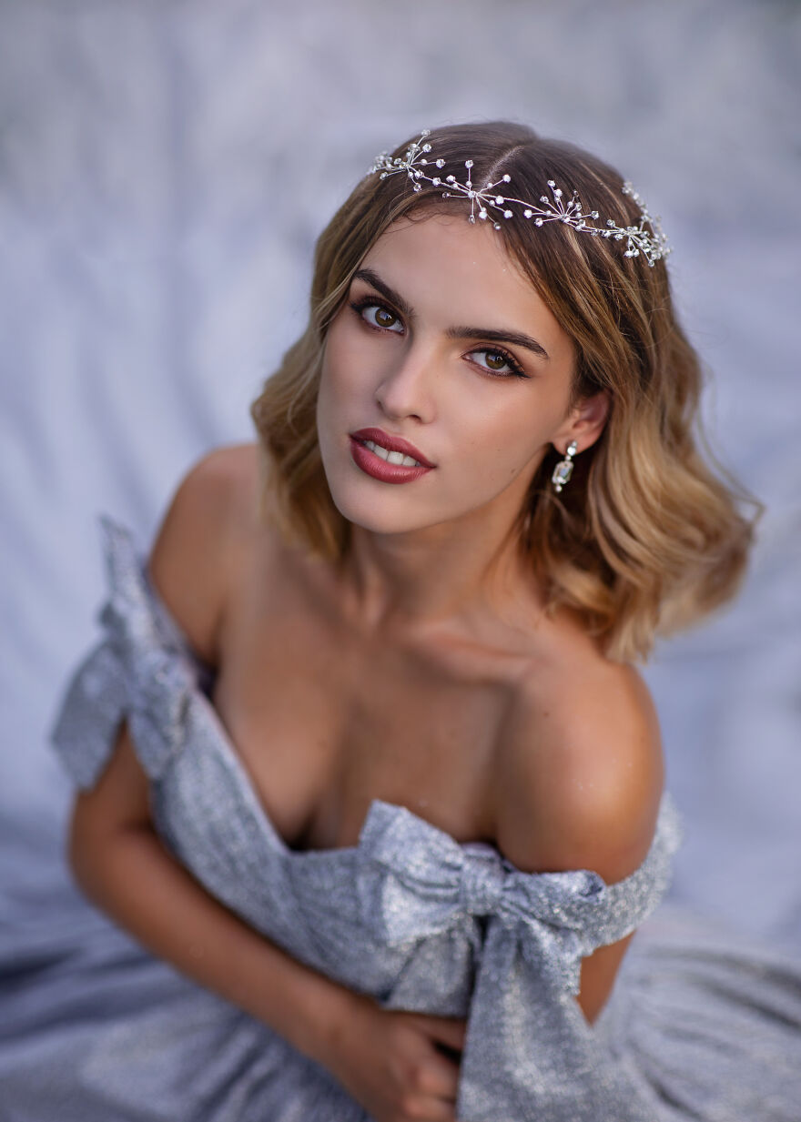 I Created Cinderella Themed Photos At A Swiss Castle (19 Pics) I Created Cinderella Themed Photos At A Swiss Castle (19 Pics)