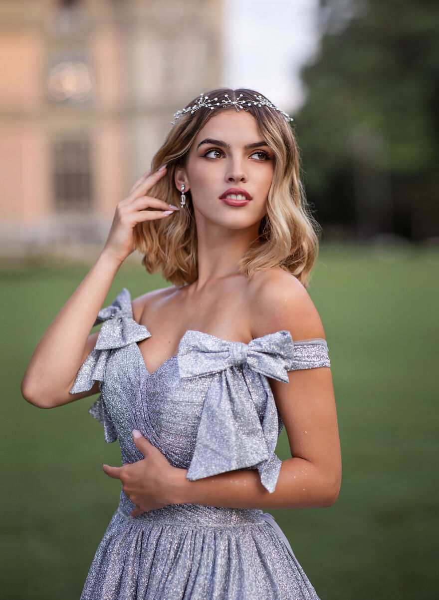 I Created Cinderella Themed Photos At A Swiss Castle (19 Pics) I Created Cinderella Themed Photos At A Swiss Castle (19 Pics)