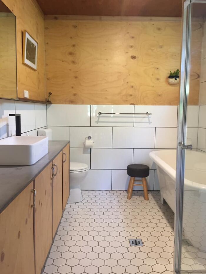 A Man Built His Dream House Using 4 Shipping Containers For $150,000