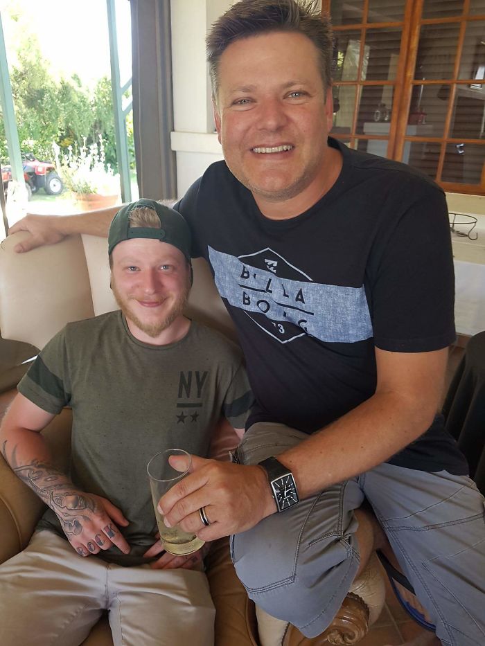 40 Times People Took Pics Only To Realize They’ve Captured ‘Giants’ 40 Times People Took Pics Only To Realize They’ve Captured ‘Giants’