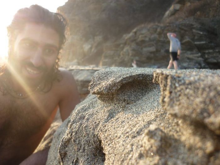 40 Times People Took Pics Only To Realize They’ve Captured ‘Giants’ 40 Times People Took Pics Only To Realize They’ve Captured ‘Giants’