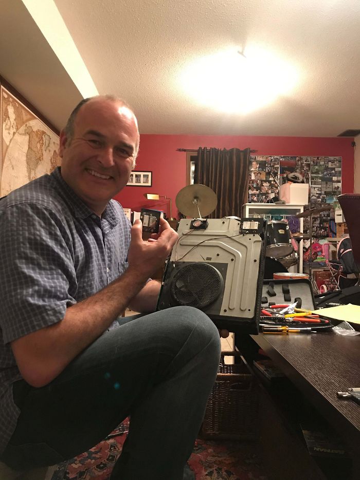 40 Times People Took Pics Only To Realize They’ve Captured ‘Giants’ 40 Times People Took Pics Only To Realize They’ve Captured ‘Giants’