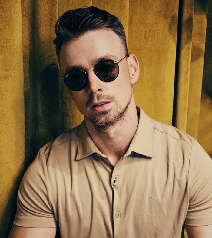 35 People Respond To &#8220;What Is A Tell-Tale Sign That A Man Is Insecure About His Masculinity Or Himself In General?&#8221;