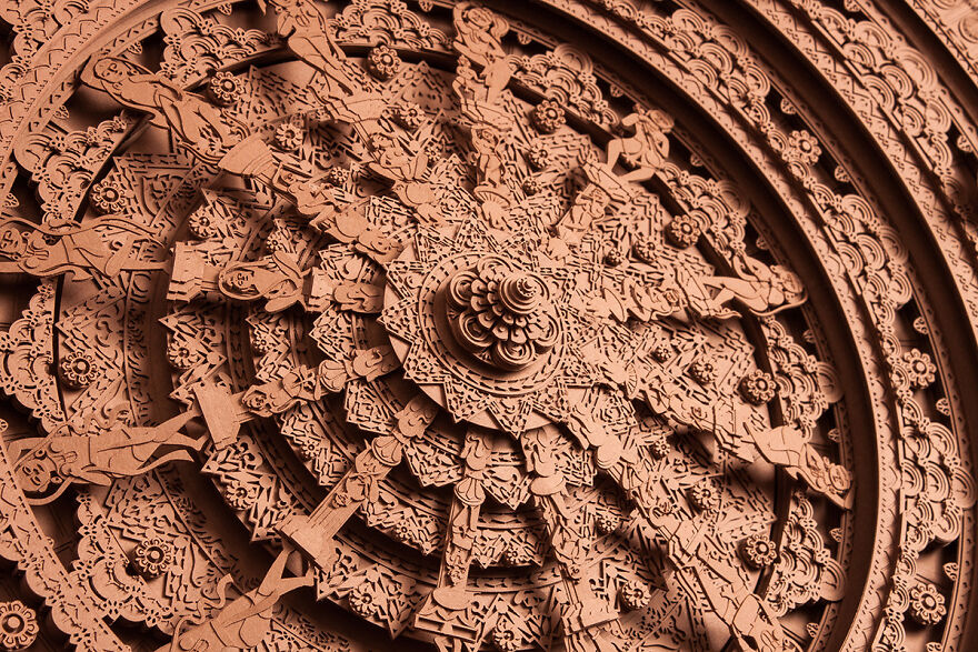 I Made A ‘Portal To Heaven’ With Paper I Made A ‘Portal To Heaven’ With Paper