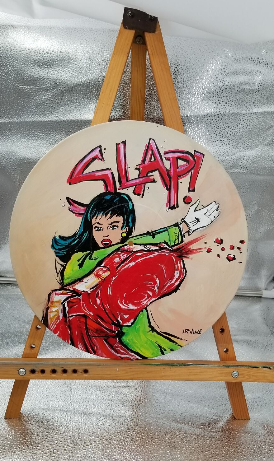 I Salvage Vinyl Records That Don&#8217;t Work Anymore And Create Art On Them (20 Pics)