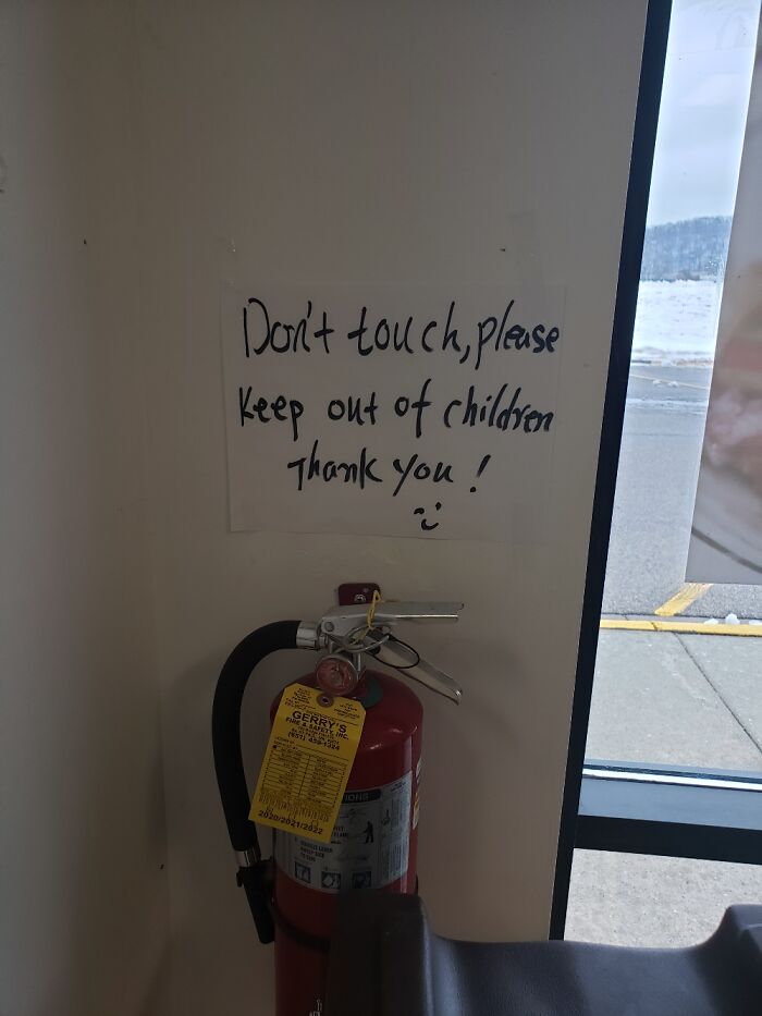 Hey Pandas, Post Funny Or Interesting Street Photos That You Took (Closed) Hey Pandas, Post Funny Or Interesting Street Photos That You Took (Closed)