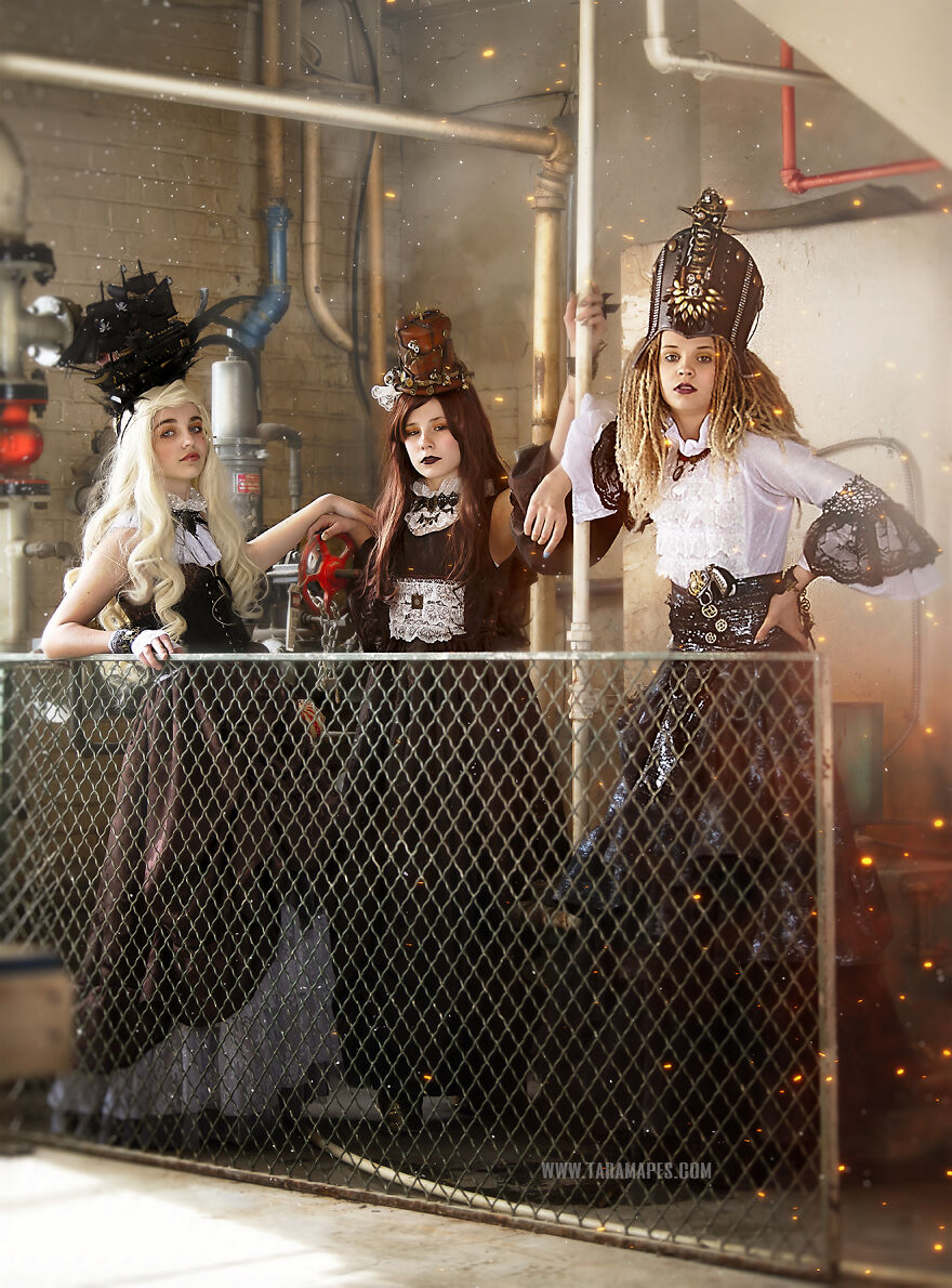 I Found An Old Warehouse In Cincinnati To Create Steampunk Pics (19 Pics) I Found An Old Warehouse In Cincinnati To Create Steampunk Pics (19 Pics)