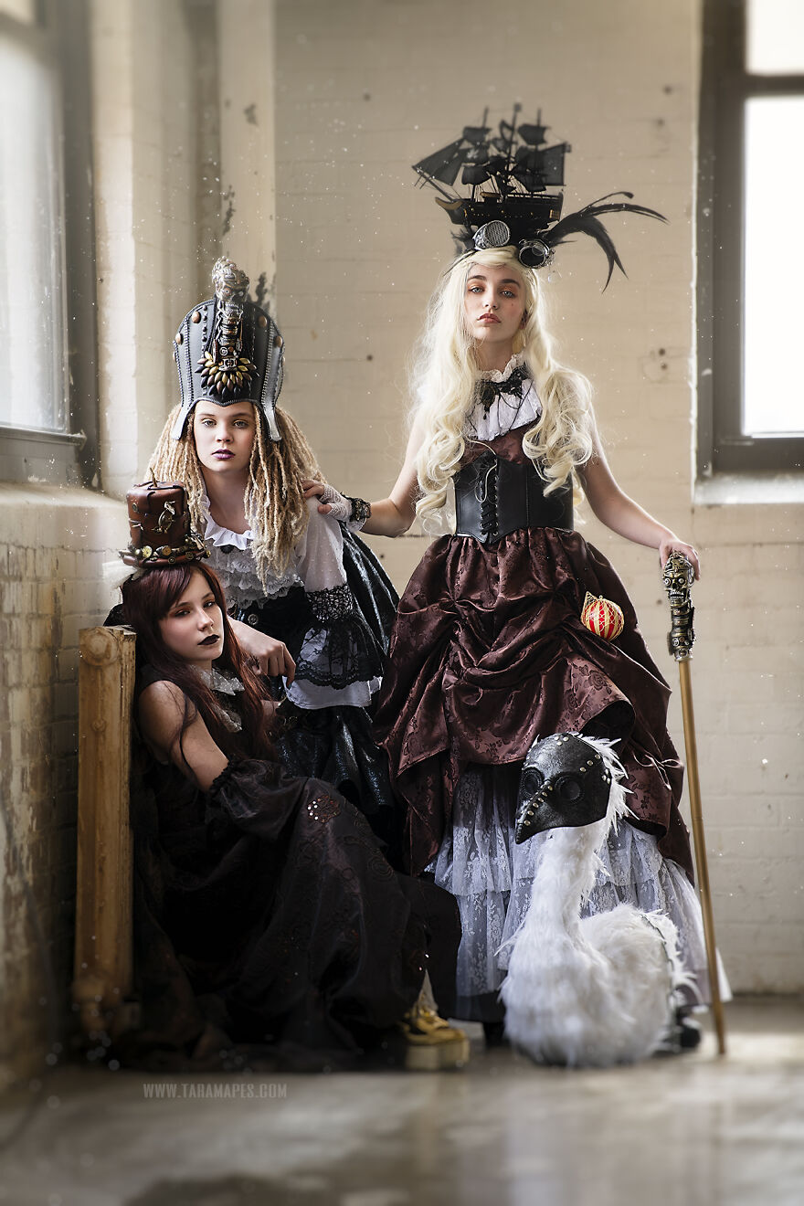 I Found An Old Warehouse In Cincinnati To Create Steampunk Pics (19 Pics) I Found An Old Warehouse In Cincinnati To Create Steampunk Pics (19 Pics)