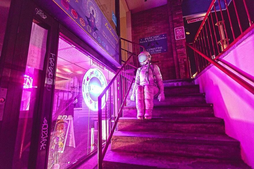 I Took 40 Pictures Of An Astronaut Character Posing Around Futuristic And Dystopian Cities I Took 40 Pictures Of An Astronaut Character Posing Around Futuristic And Dystopian Cities