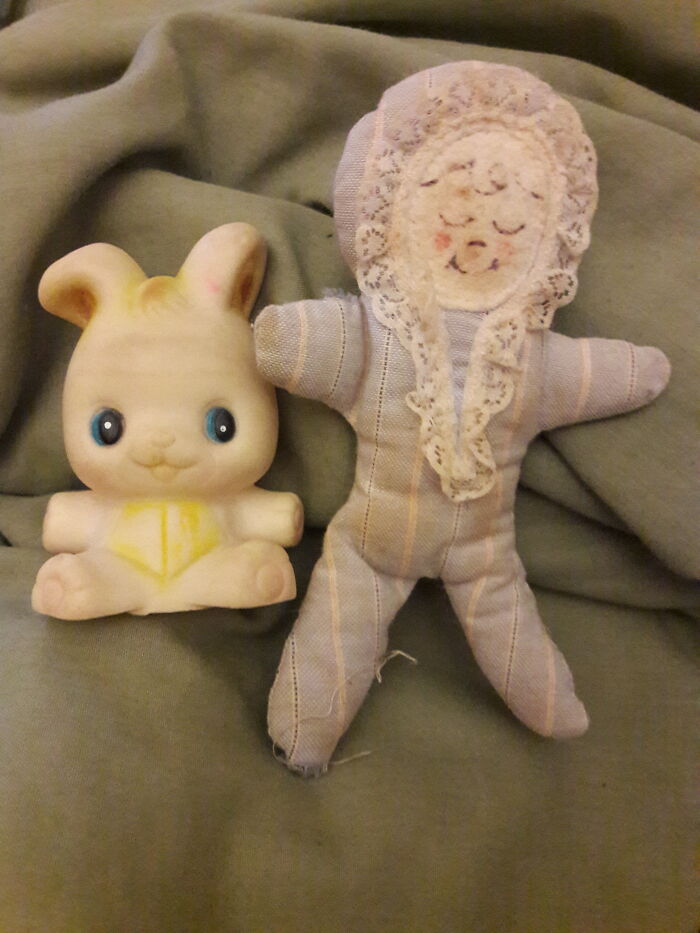 Hey Pandas, Show A Picture Of Your Oldest Toy When You Were Younger (Closed) Hey Pandas, Show A Picture Of Your Oldest Toy When You Were Younger (Closed)